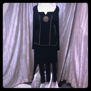 KOKOMO 2 piece top and skirt black